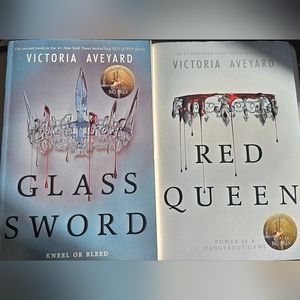 Victoria Aveyard  RED QUEEN GLASS SWORD books 1&2 paperback